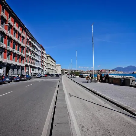 Mergellina 84 Chiaia, Stadio Maradona Lungomarecaracciolo Apartament *